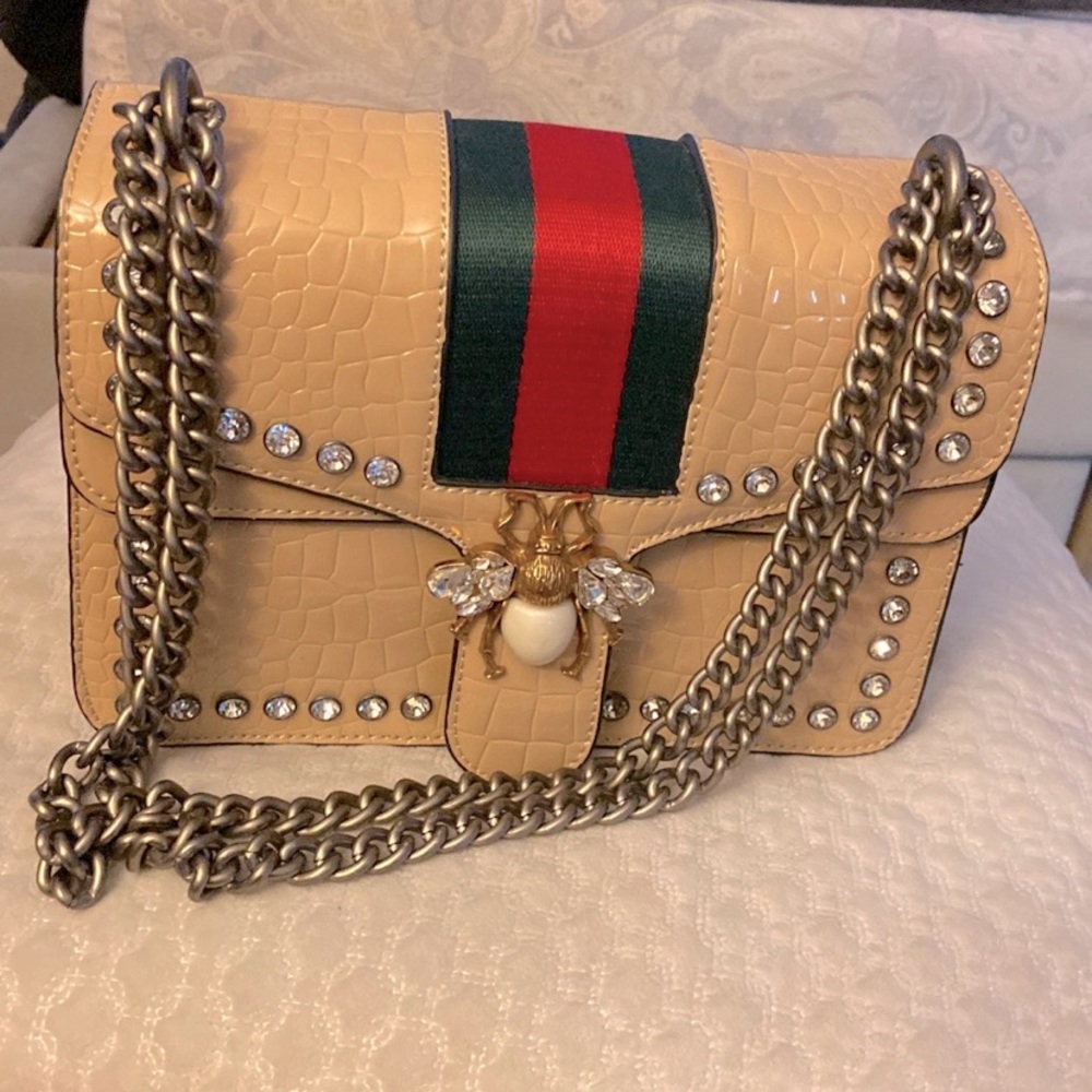 Bee Purse